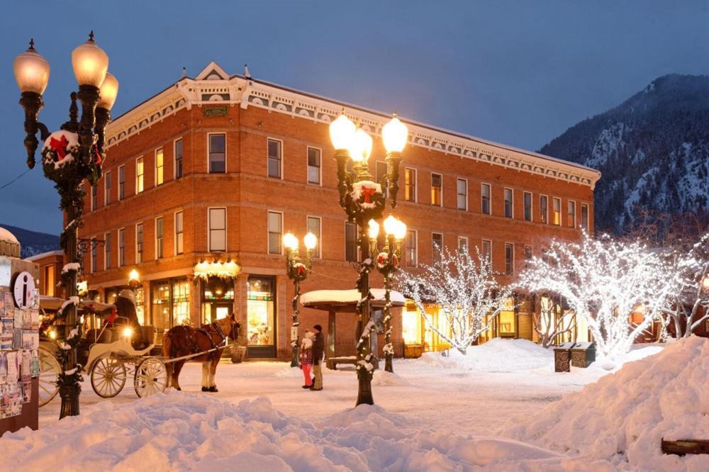 Independence Square 304, Stylish Hotel Room With Downtown Views & Great Location Aspen Zewnętrze zdjęcie